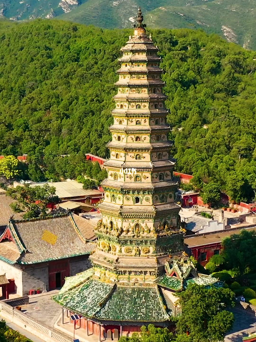 广胜寺飞虹塔